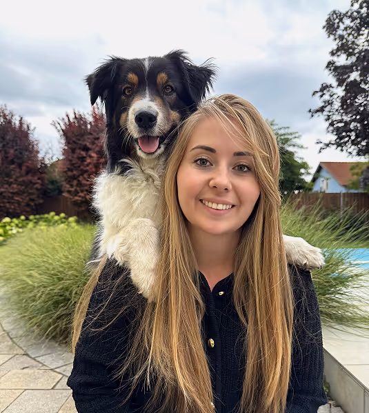 Katja und ihr Therapiehund Melly